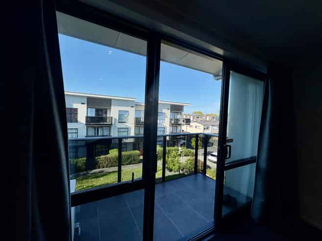 206/69C Hall Avenue, Mangere