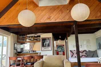 18 Frances Street, Waikanae Beach