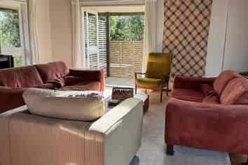 18 Frances Street, Waikanae Beach