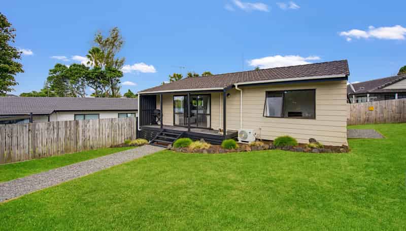 24 Hooper Avenue, Pukekohe