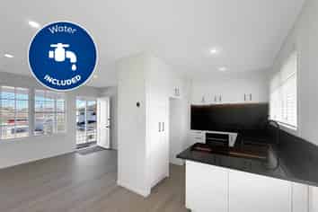 4-16 Queen Mary Avenue, Epsom