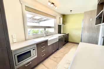 B/57 No 2 Line, Okoia