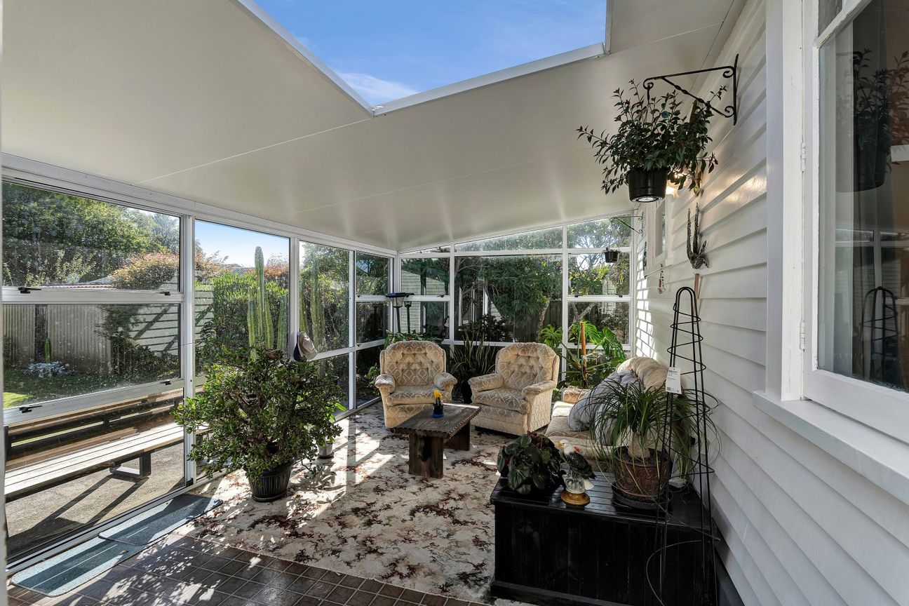 A RESIDENTIAL GARDENERS TREE LOVERS PARADISE - Vista 4