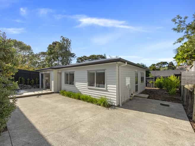 40C Chippendale Crescent, Birkdale