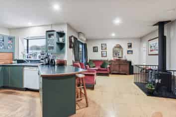 4 Gibbs Drive, Woodend