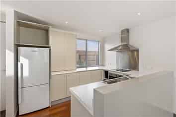 450F Madras Street, Saint Albans