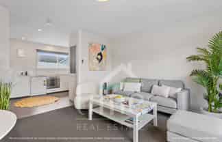 4/15a Marriner Street, Sumner