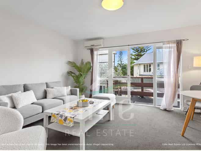 4/15a Marriner Street, Sumner