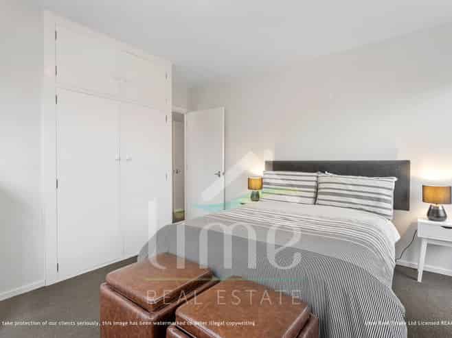 4/15a Marriner Street, Sumner