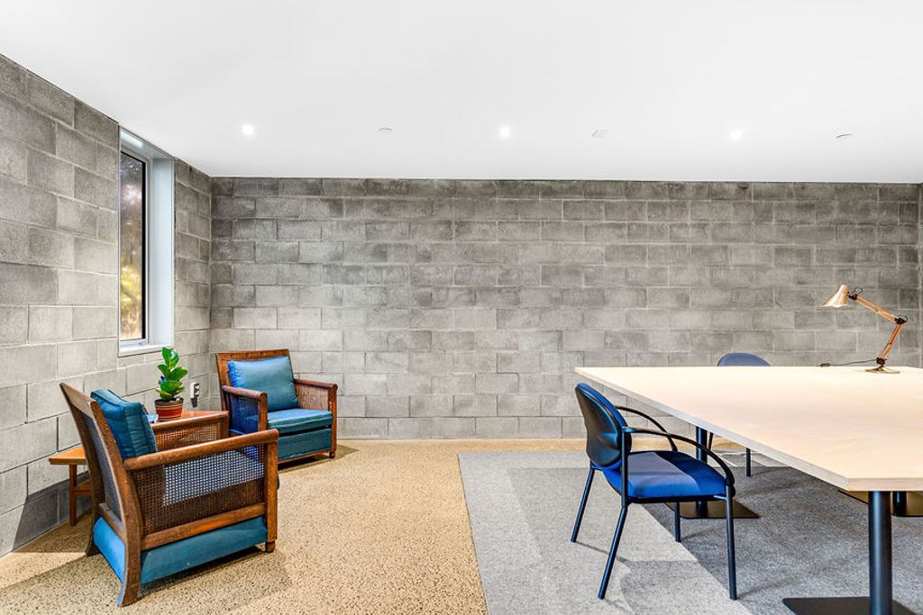 Architecturally Designed Office Space – pohled 3
