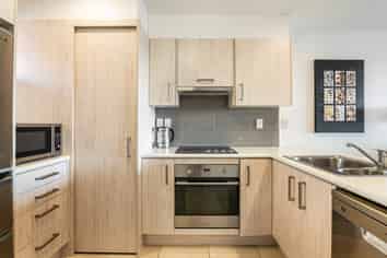 323/17 Link Crescent, Stanmore Bay