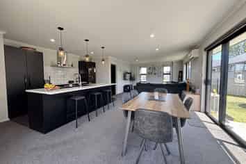 9 Korimako Place, Coastlands