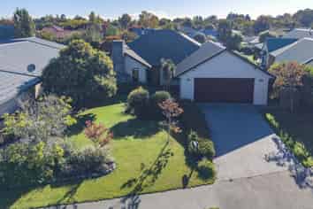 4 The Stables, Woodend