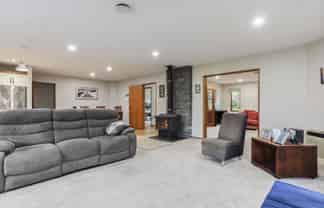 4 The Stables, Woodend