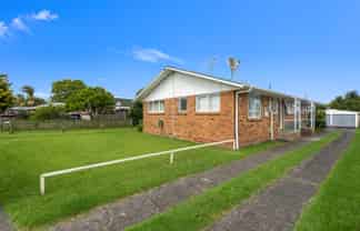 302 Rosebank Road, Avondale