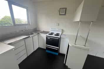 6/239 Old Farm Road, Hamilton East