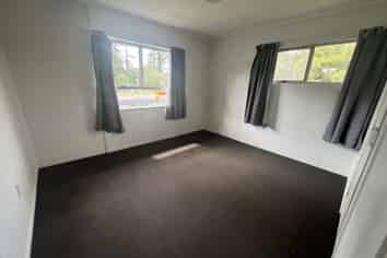 6/239 Old Farm Road, Hamilton East