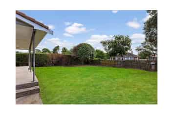 Room 10/28 Court Crescent, Panmure