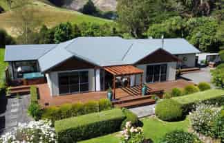 31c Kakariki Way, Whitemans Valley