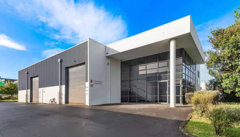 16 Cowley Place, Albany