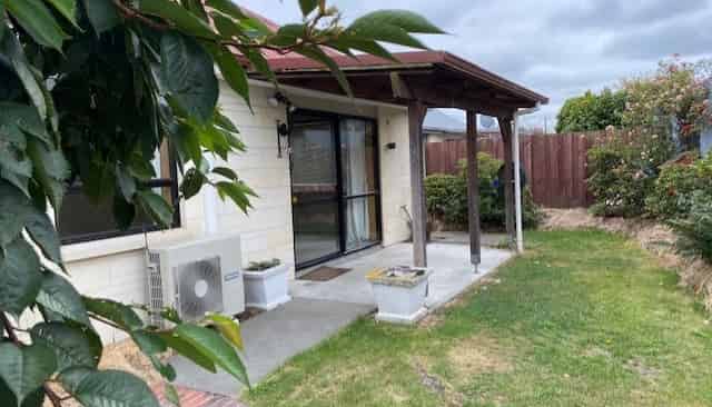 77A Oxford Street, Hampstead