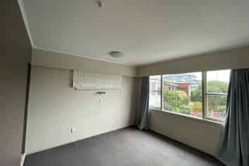 19 Newry Road, Raumati Beach