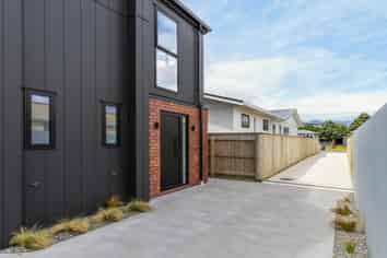 21A Ferguson Street, Levin