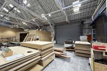 Cost effective Gracefield warehouse and office