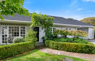 9 Kukupa Grove, HERETAUNGA