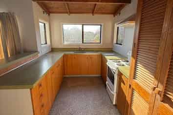 14 Dunn Street, Egmont Village