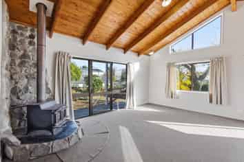 14 Dunn Street, Egmont Village