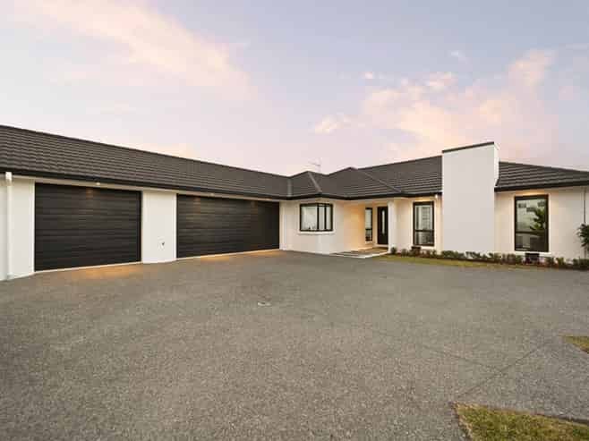 5 Briar Rose Court, Huntington