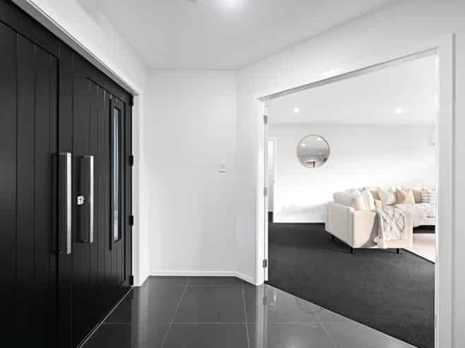 5 Briar Rose Court, Huntington