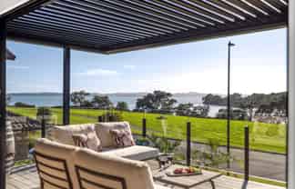 58  Weatherly Drive, Beachlands