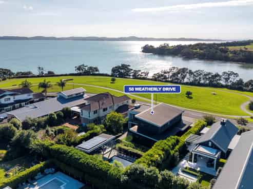 58  Weatherly Drive, Beachlands