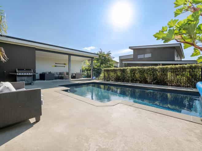 58  Weatherly Drive, Beachlands