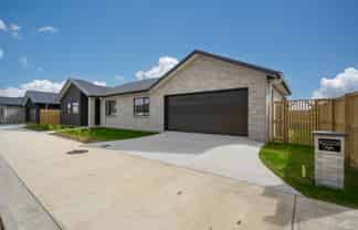 9A Bourke Drive, Cambridge