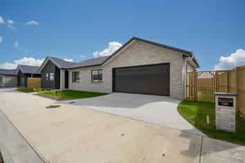 9A Bourke Drive, Cambridge