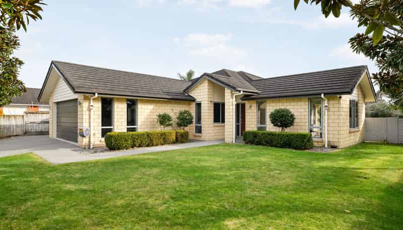 2 Jarvis Court, Huntington