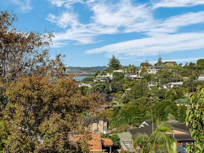 5  Page Point, Mellons Bay