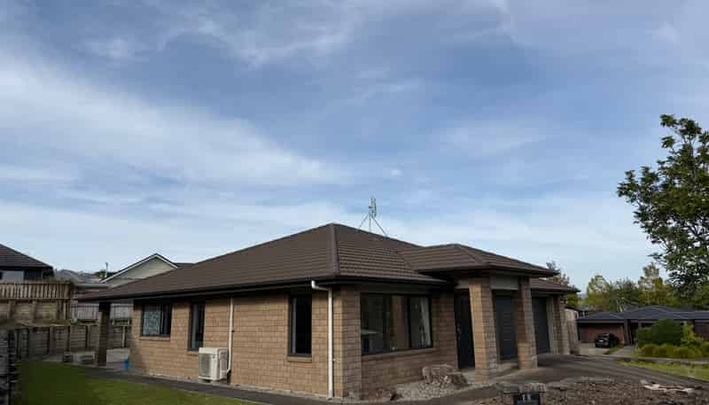 10 Caldera Crescent, Pyes Pa