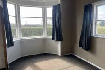 52 McAlpine Road, Hawera