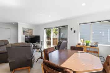 5B Stephen Street, Johnsonville