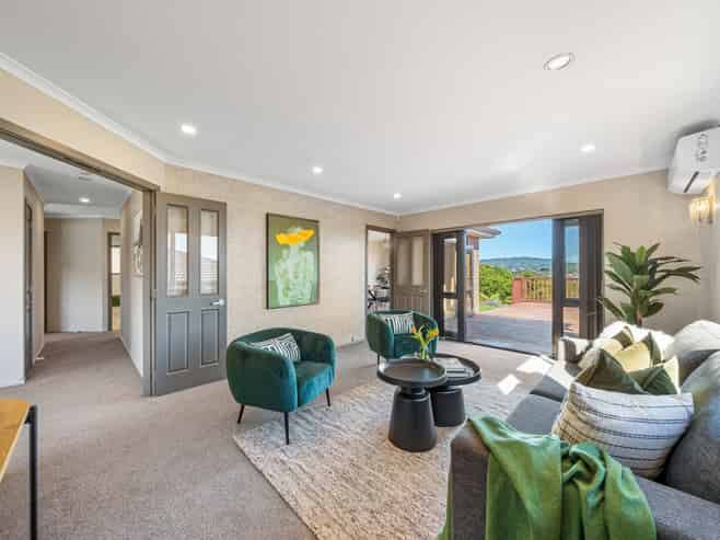 30 Cedarwood Street, Woodridge