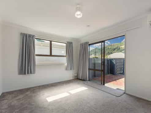 1/30 Tasman Street, The Wood