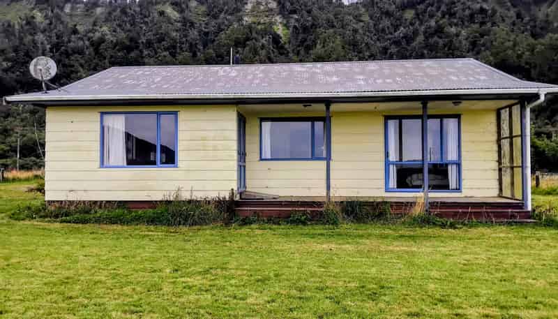 4248 Harihari Highway, Harihari