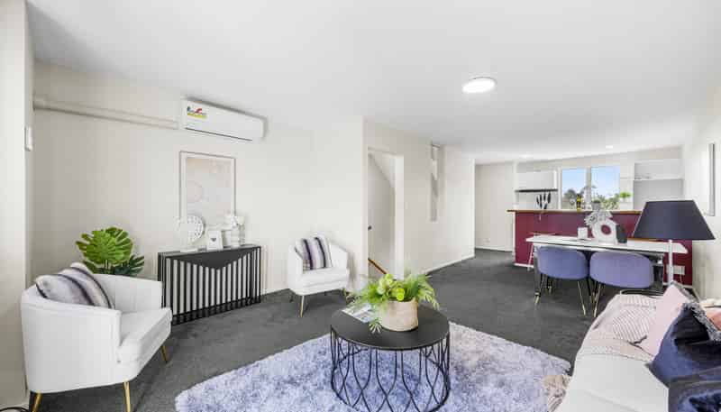 49 Albionvale Road, Glen Eden