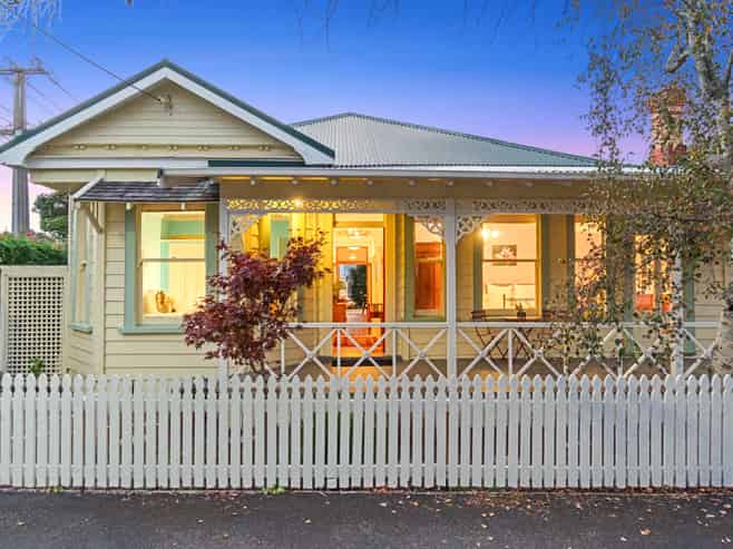 17 Cheltenham Road, Devonport