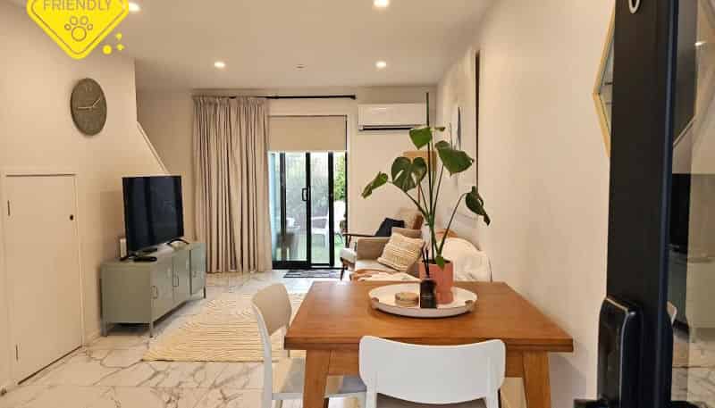 6/24 Yeovil Rd, Te Atatu Peninsula