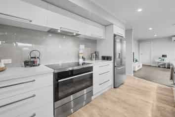 5 Whiteoak Grove, Tinwald